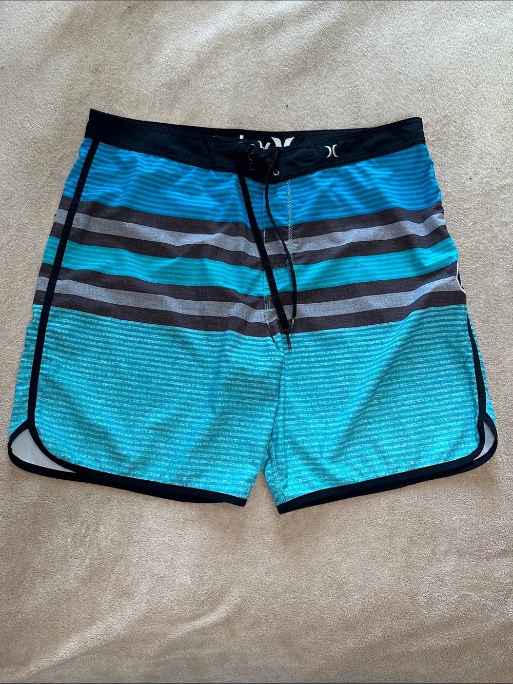Hurley Men's Blue Striped Swim Trunks Size 36